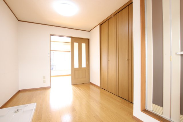 コーポあすかの居間・リビング