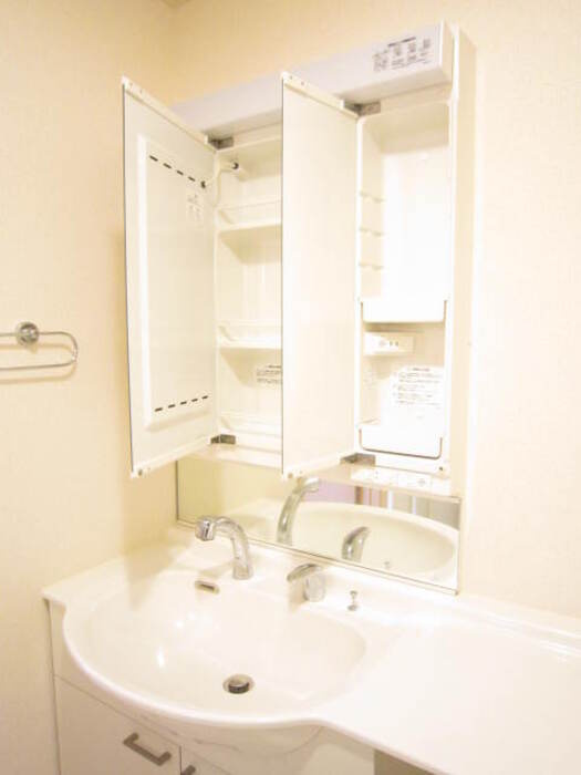 【洗面所】