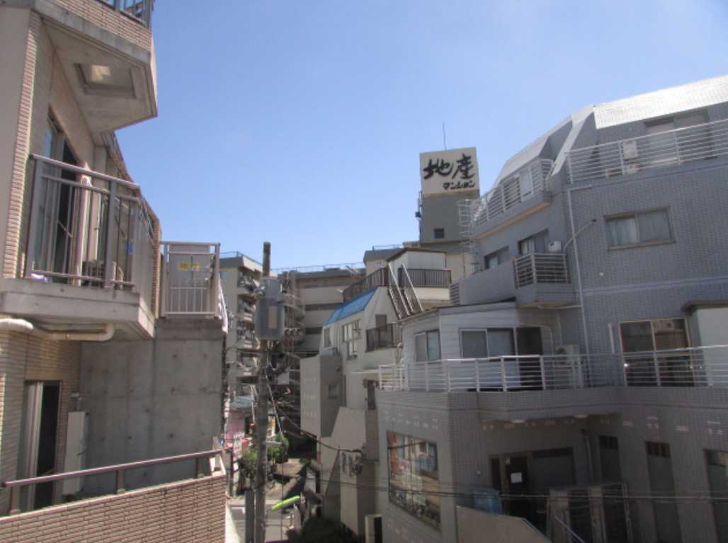 ベイシェス三軒茶屋　駅徒歩２分　女性限定　最上階の展望