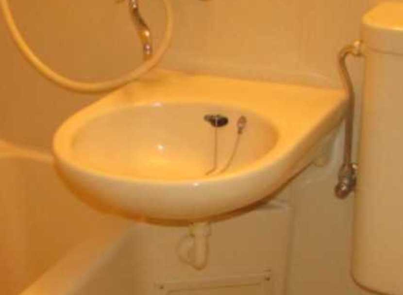 ベイシェス三軒茶屋　駅徒歩２分　女性限定　最上階の洗面所