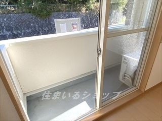 広島市安佐北区落合南９丁目のアパートのバルコニー