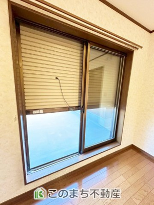 【設備】 | 宇都宮市西川田1丁目デザイン再生住宅 | １階雨戸・２階シャッター雨戸で防犯性アップ♪
