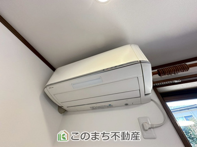 【設備】 | 宇都宮市西川田1丁目デザイン再生住宅 | リビングにはエアコン標準装備♪
