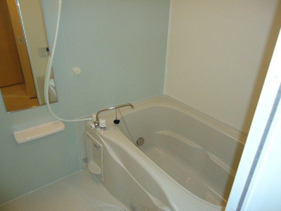 【浴室】 | サンリットハウスＫ | 落ち着いた空間のお風呂です