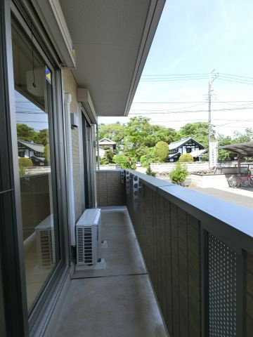 【バルコニー】