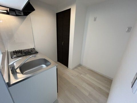 ジーメゾン金山のその他|冷蔵庫置き場