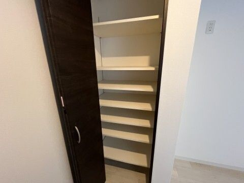 ジーメゾン金山の収納|大きなものも収納できそうです