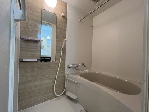 ジーメゾン金山の浴室|コンパクトで使いやすいお風呂です