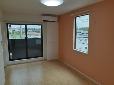 【居間・リビング】 | ジュネス | 居間です