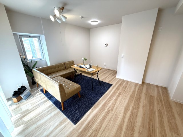 中山手セントポリアの居間・リビング|ゆったり過ごせるリビングです