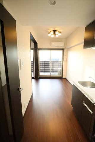 大阪市旭区高殿６丁目の賃貸マンションの居間・リビング