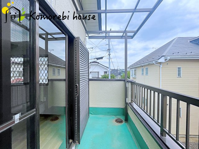 北本市下石戸下　1期　中古戸建のバルコニー|バルコニー付きです