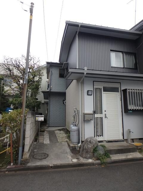 相模原市南区麻溝台８丁目の一戸建て