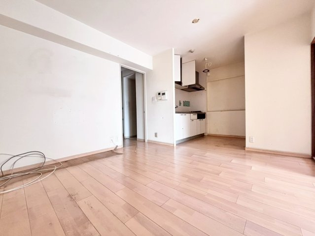 ローズハイツ野田愛宕　B棟の居間・リビング