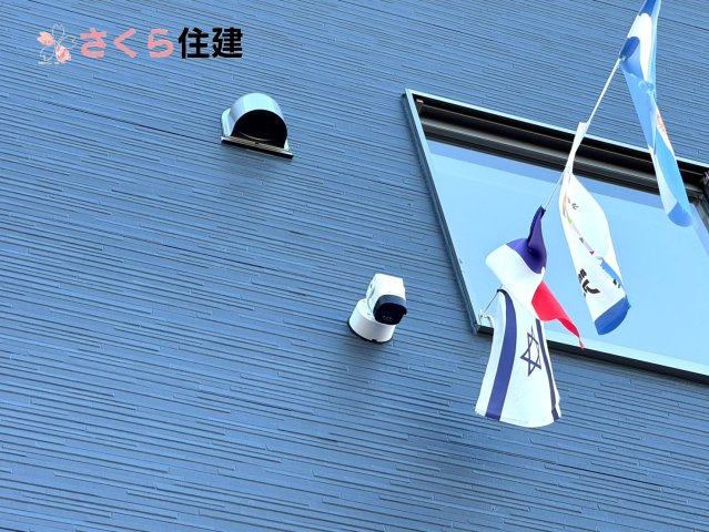 グレードルガーデン小山市間々田第10　１棟の防犯設備|ワイヤレスセンサー防犯カメラ完備！いつでもスマホで確認できます。スマホで見れる！話せる！