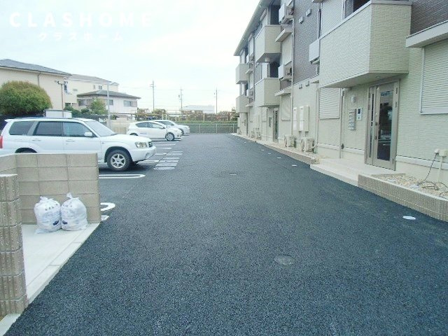 ブルームーン　　刈谷市近郊の賃貸ならクラスホーム刈谷の駐車場