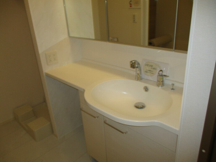 ブルームーン　　刈谷市近郊の賃貸ならクラスホーム刈谷の洗面所