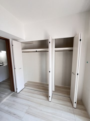 大阪市城東区中央３丁目の賃貸マンションの収納