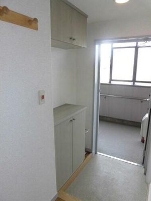 【玄関】 | クレストB | シューズボックス完備！