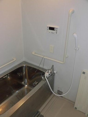 【浴室】 | クレストB | 追い焚き機能付きバス。