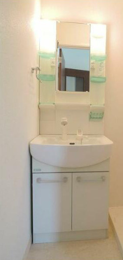 フローラ松が丘の洗面所