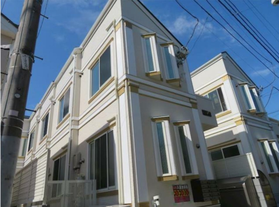 フェリスアニスの外観