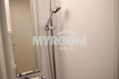 スクリーア永福の浴室|シャワールーム・トイレ別