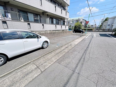 【駐車場】 | ルミエール【名古屋市賃貸・ネット無料】
