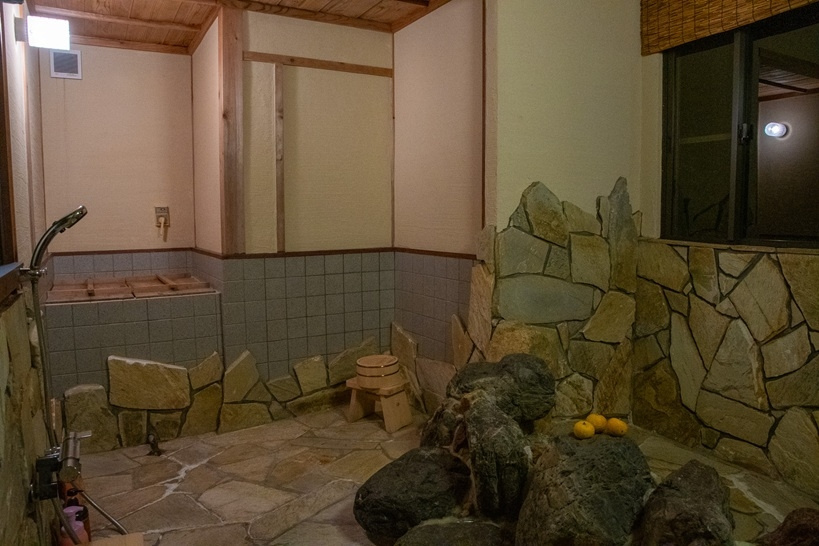 丹波篠山市栗柄の中古一戸建の浴室
