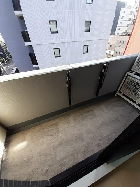 サリックス浅草のバルコニー