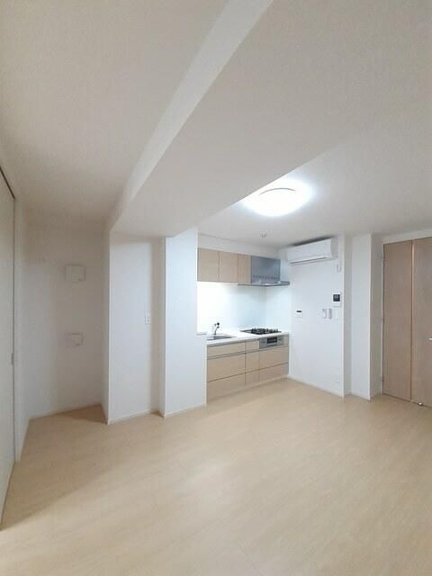 サリックス浅草の居間・リビング