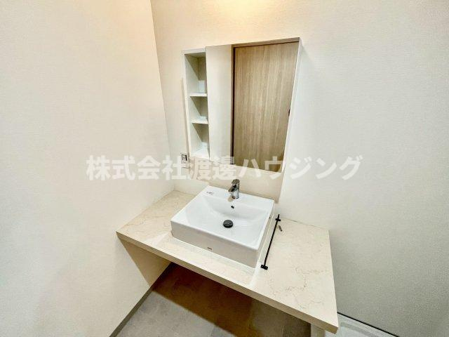 大東町2丁目テラスハウスの洗面所