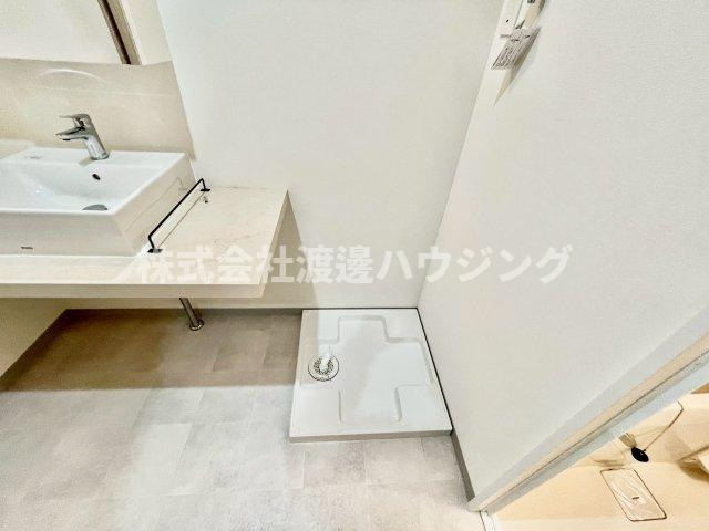 大東町2丁目テラスハウスの洗面所