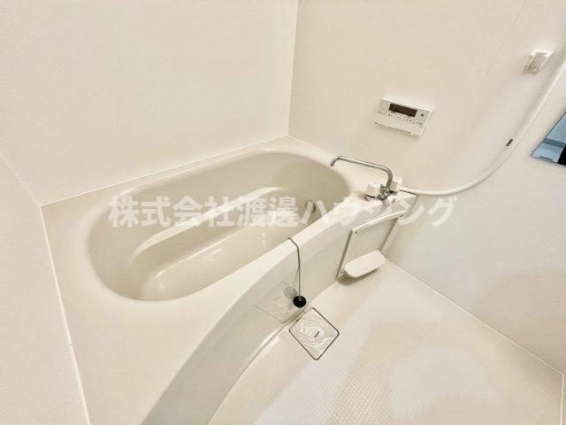 大東町2丁目テラスハウスの浴室