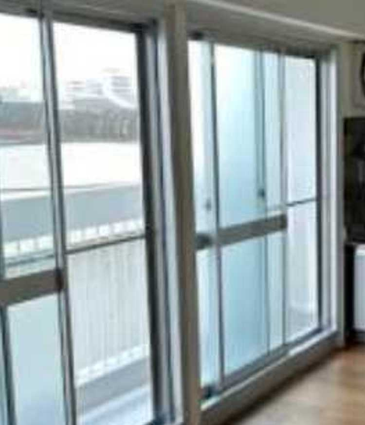 第一愛和ビル　駅近　南向き　バストイレ別のバルコニー