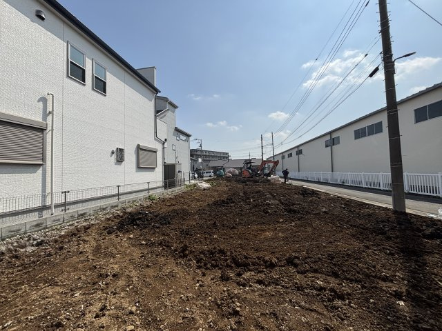 【前面道路含む現地写真】の画像