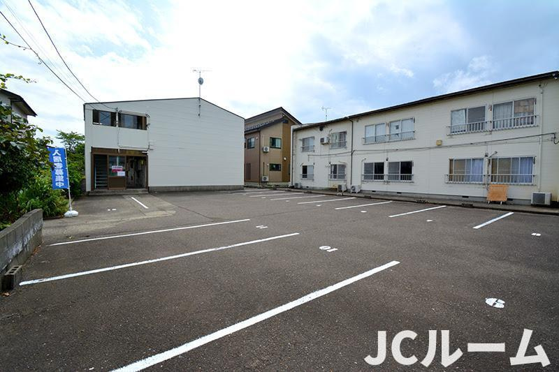 ラ・ネージュ上越Ⅱの駐車場