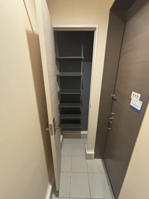 【玄関】 | グランロワ