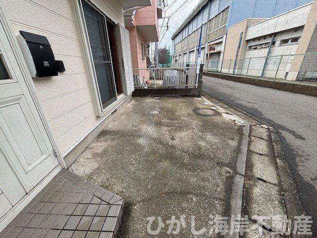 寒川町一之宮３丁目　中古戸建の駐車場|駐車スペース