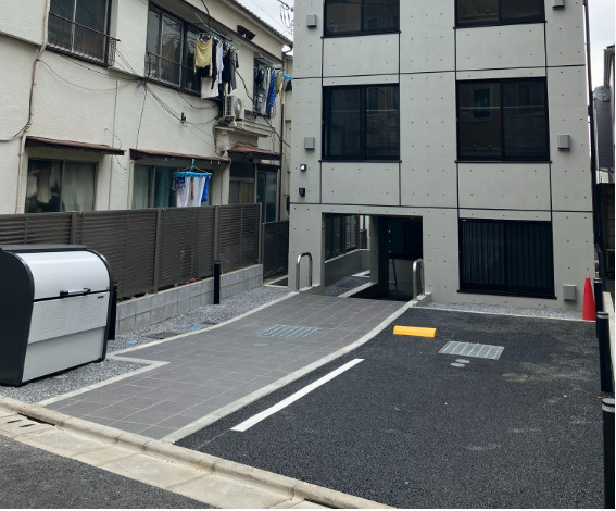 COCOFLAT雑司が谷のエントランス