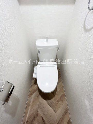 大阪市城東区放出西３丁目の賃貸マンションのトイレ