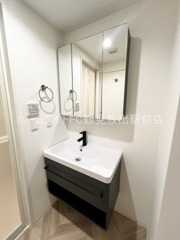 大阪市城東区放出西３丁目の賃貸マンションの独立洗面台