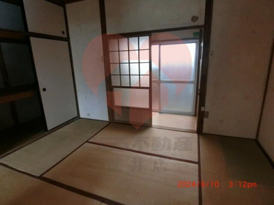 【居間・リビング】 | 東大阪市稲田本町２丁目貸家