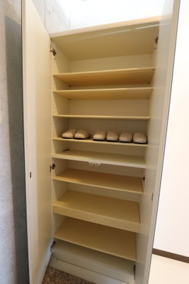 【収納】 | サンフェリーチェ・１７ | 玄関収納