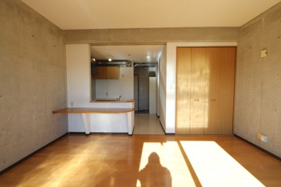 【洋室】 | サンフェリーチェ・１７