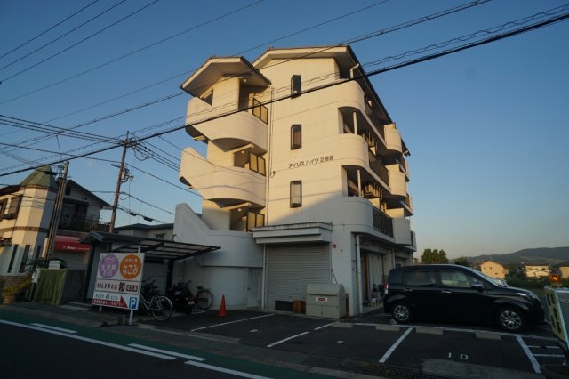 奈良市佐紀町の賃貸マンション
