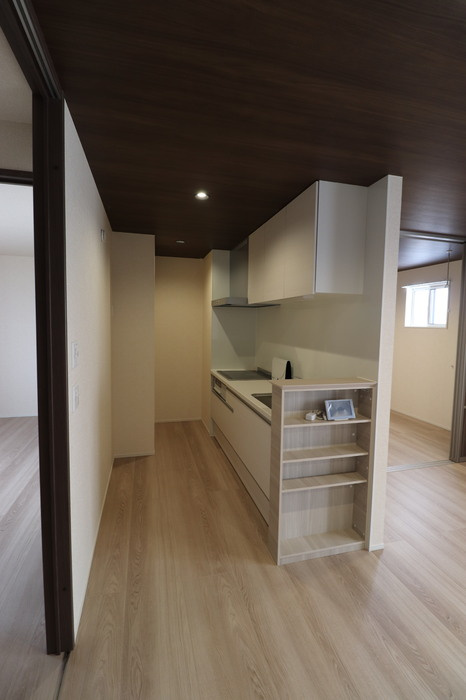 RESUA向中野　A棟のキッチン