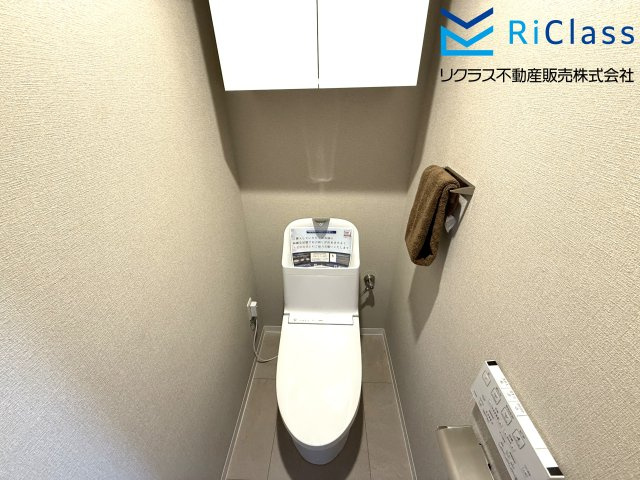 カサベラセントラルプラザ長田のトイレ|落ち着いた色調のトイレです
