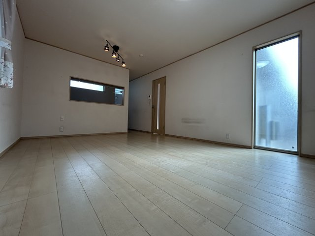 中古戸建　柏市増尾台の居間・リビング