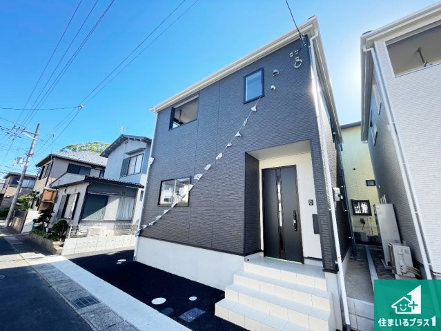 亀岡市大井町小金岐　第2期　新築一戸建ての外観|お客様に長く安心して住んでいだだける事にこだわった家づくり！住んでからのアフターサービスにもしっかりと取り組んでいます！